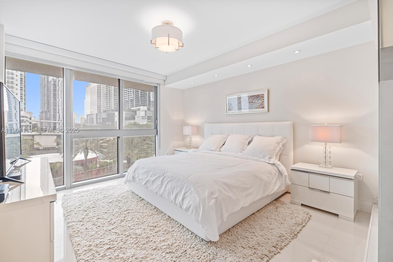 image Mint Condominium12