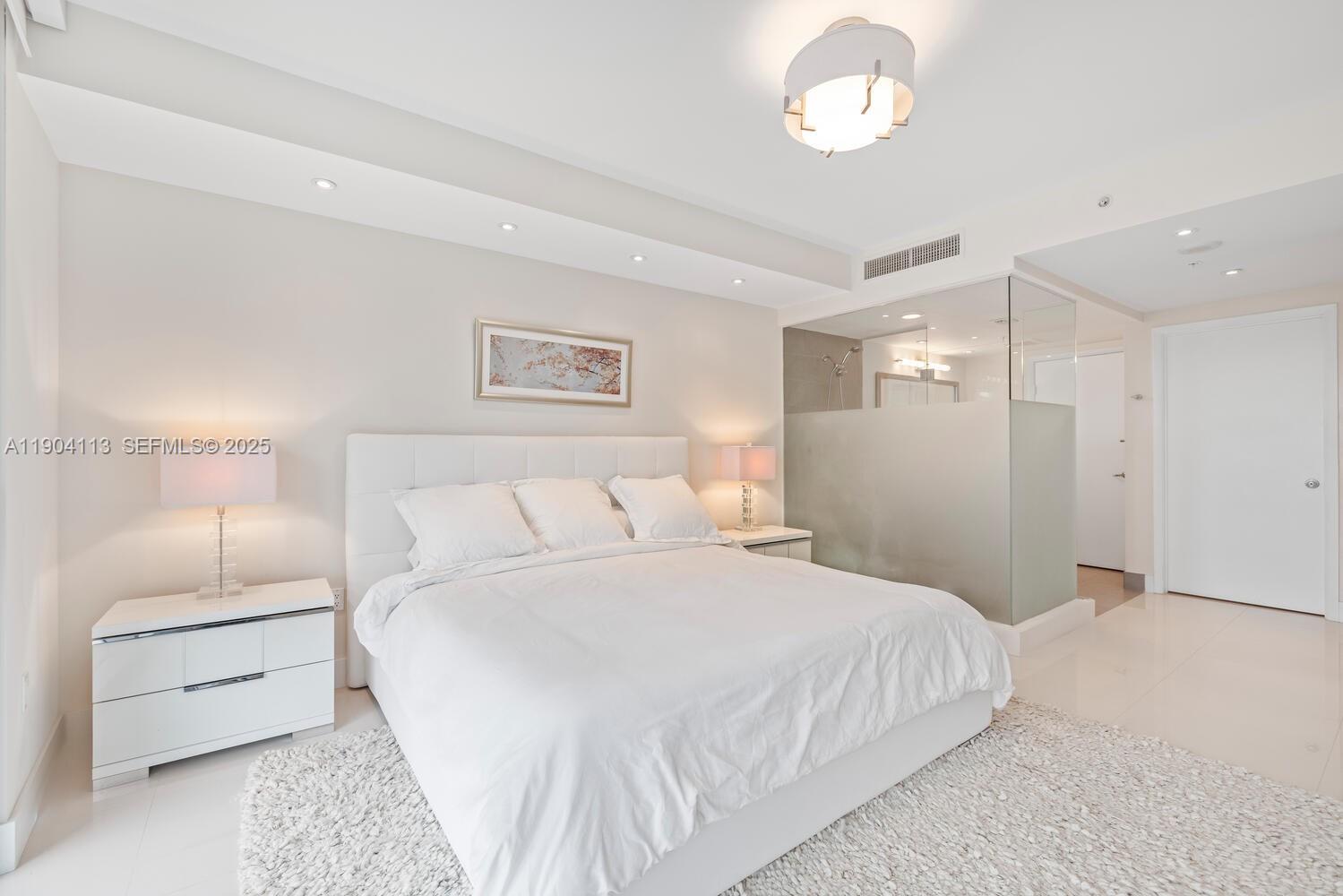 image Mint Condominium13