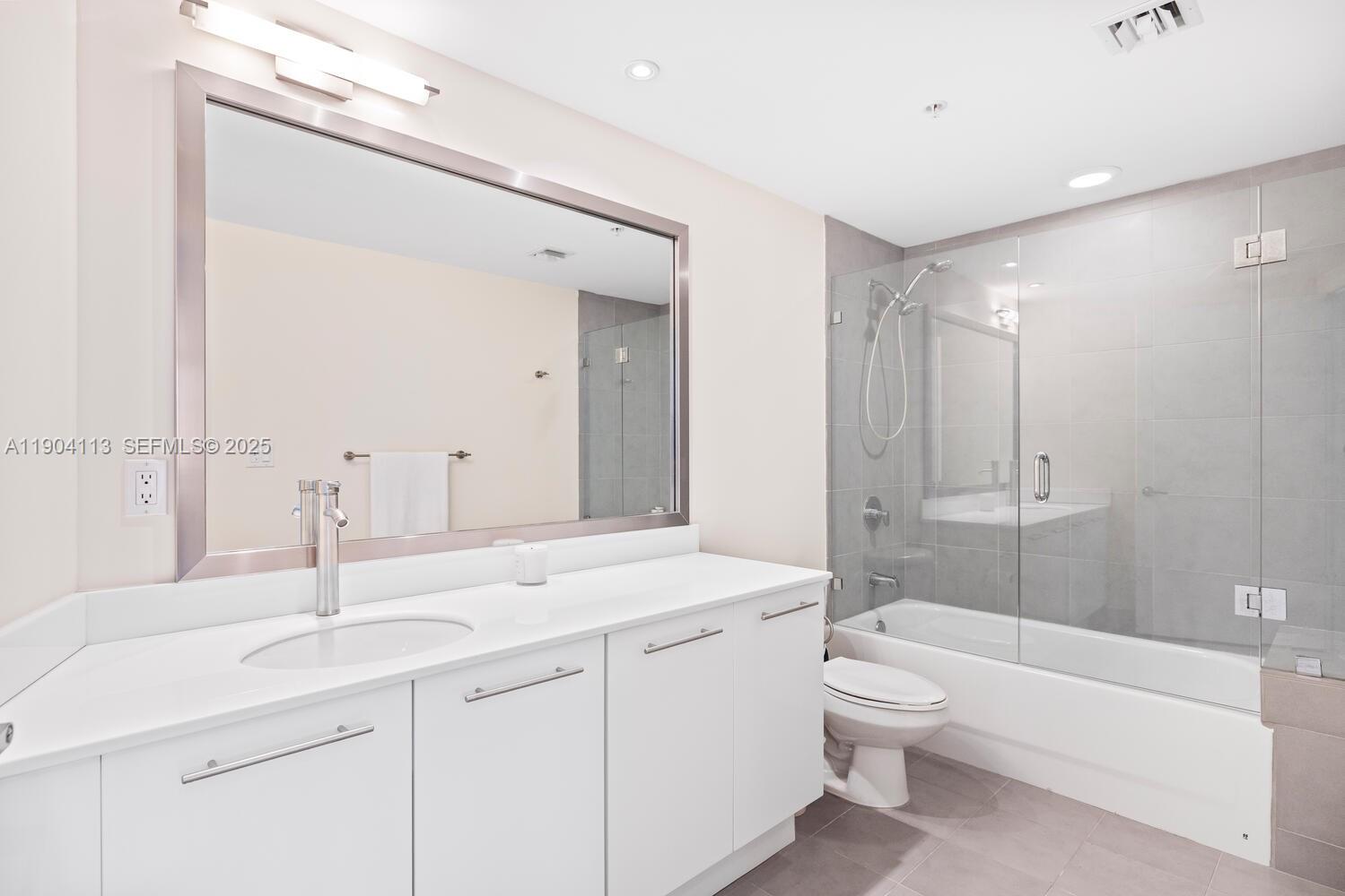 image Mint Condominium19