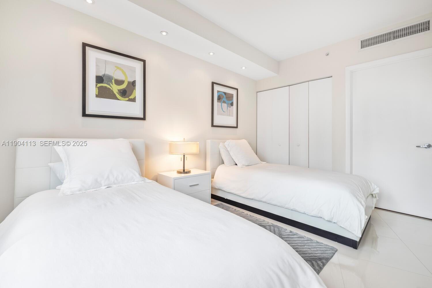 image Mint Condominium24