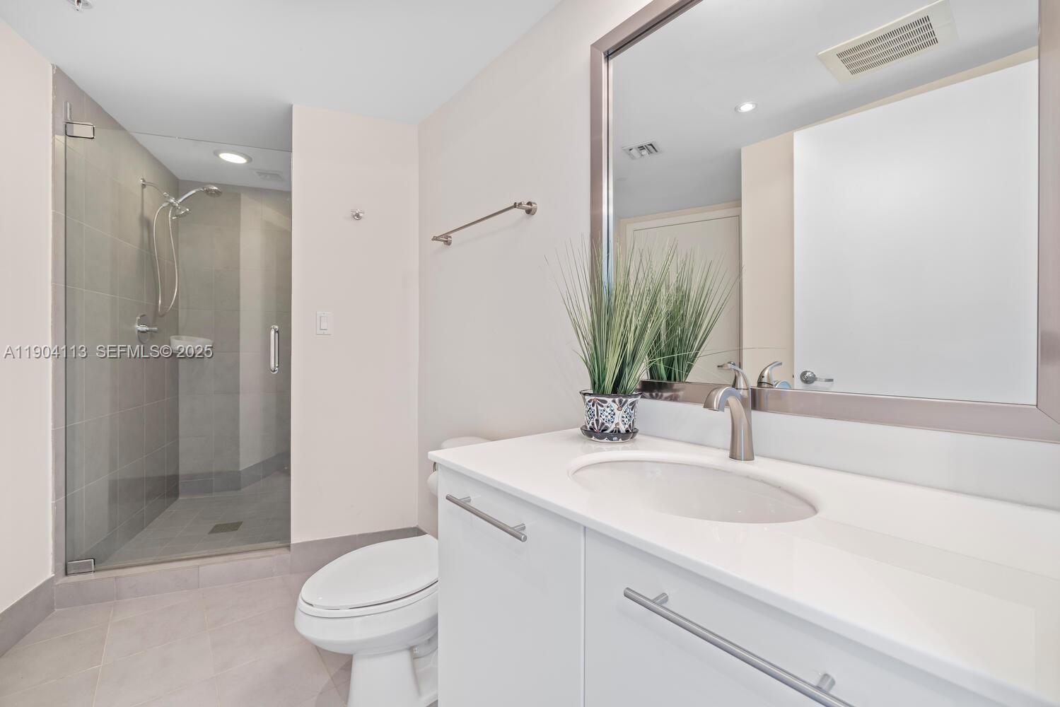 image Mint Condominium25