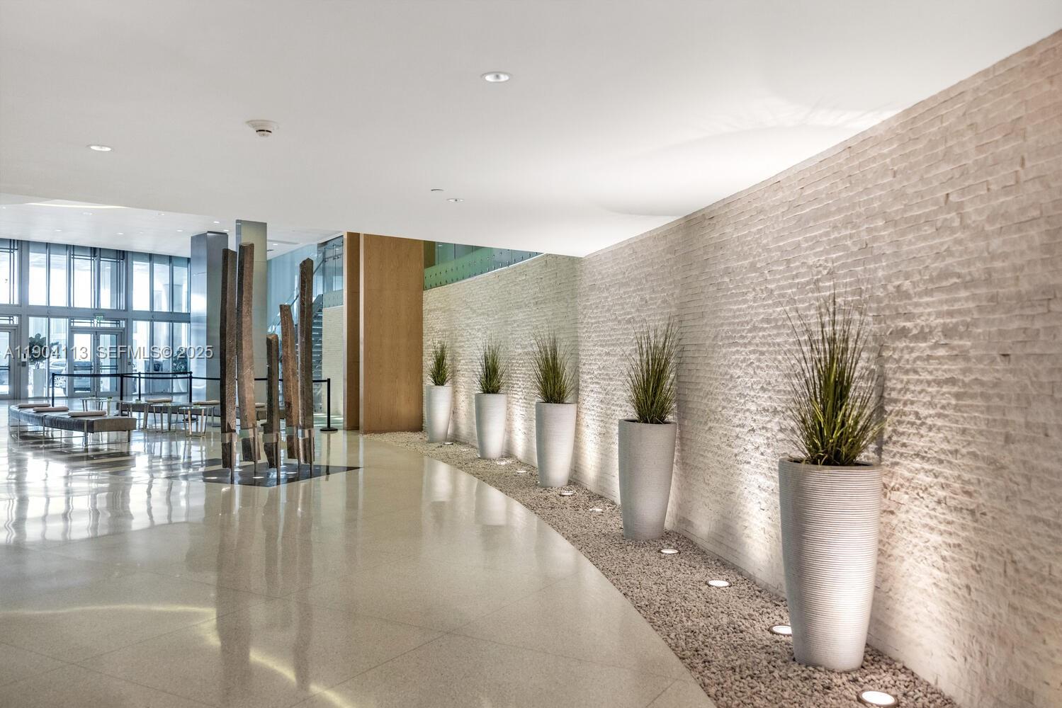 image Mint Condominium37