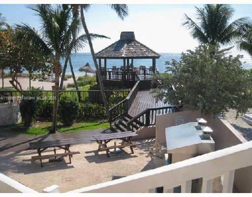 image Towers of Key Biscayne22