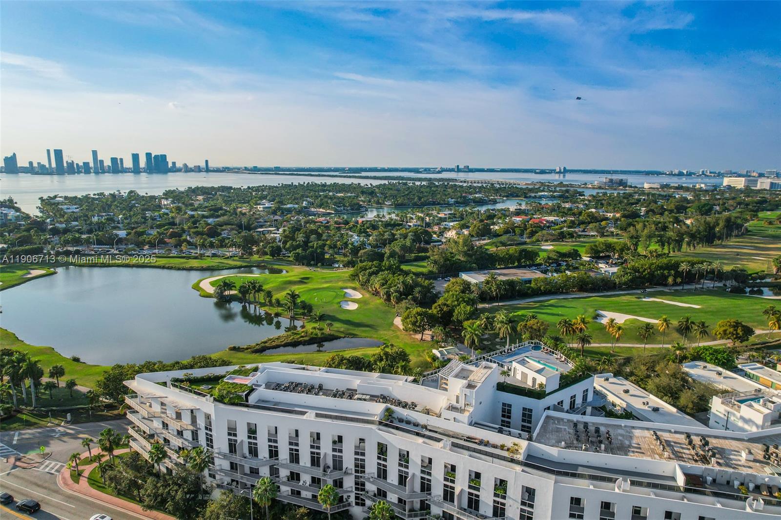 image The Meridian Condo23