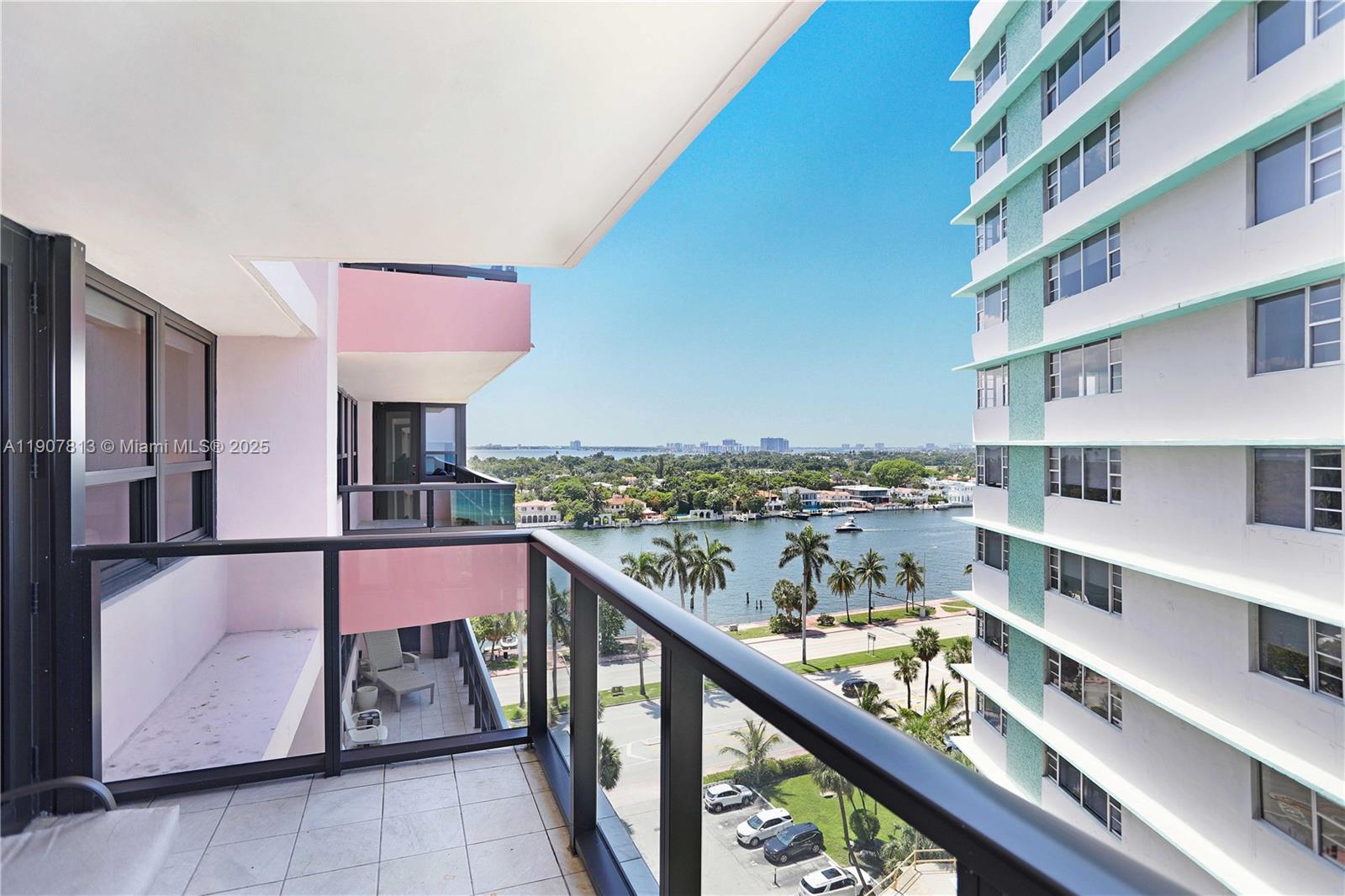 5225 Collins Ave #1216 Miami Beach, FL 33140
