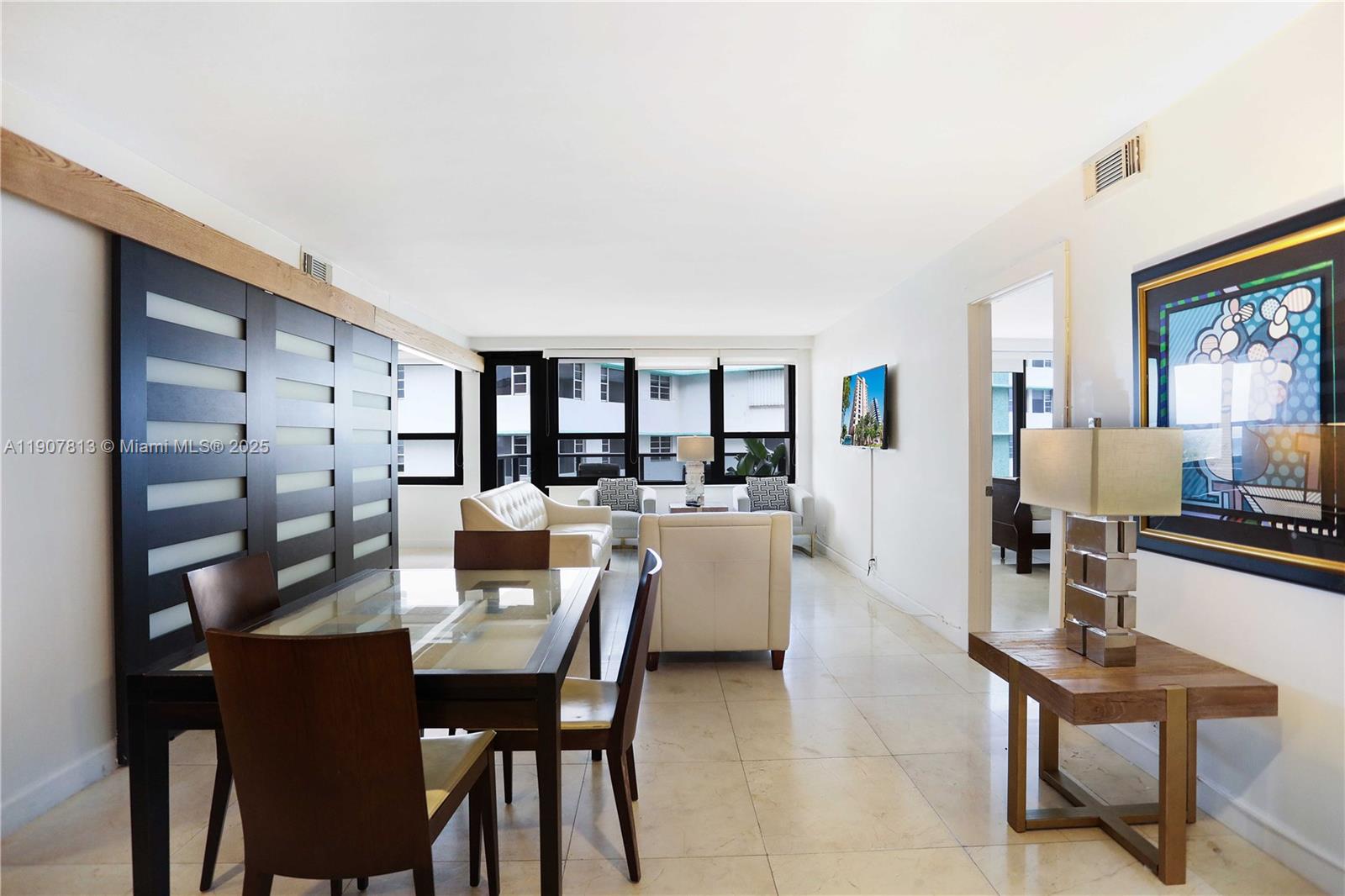 5225 Collins Ave #1216 Miami Beach, FL 33140