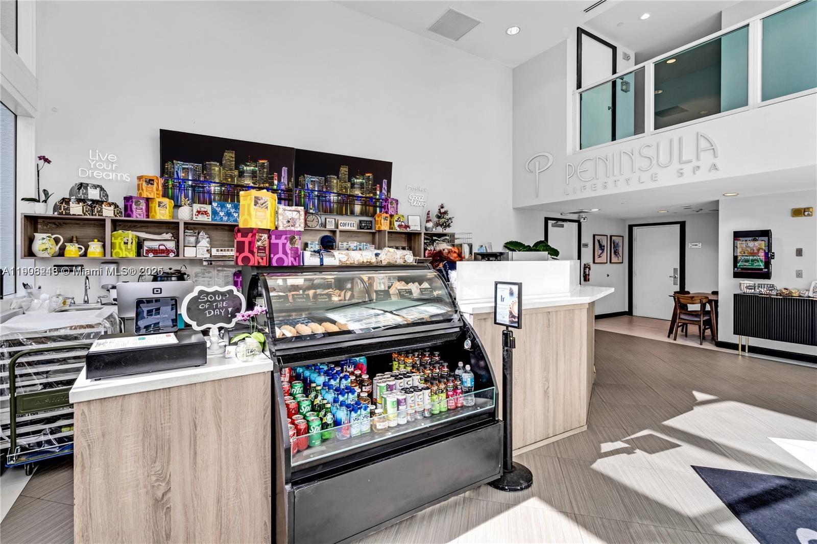 image The Peninsula Condo60