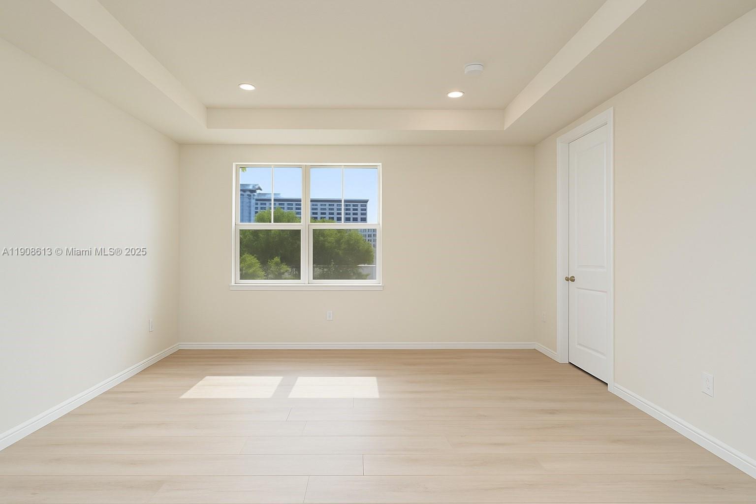 3932 Long Leaf Ln Hollywood, FL 33021