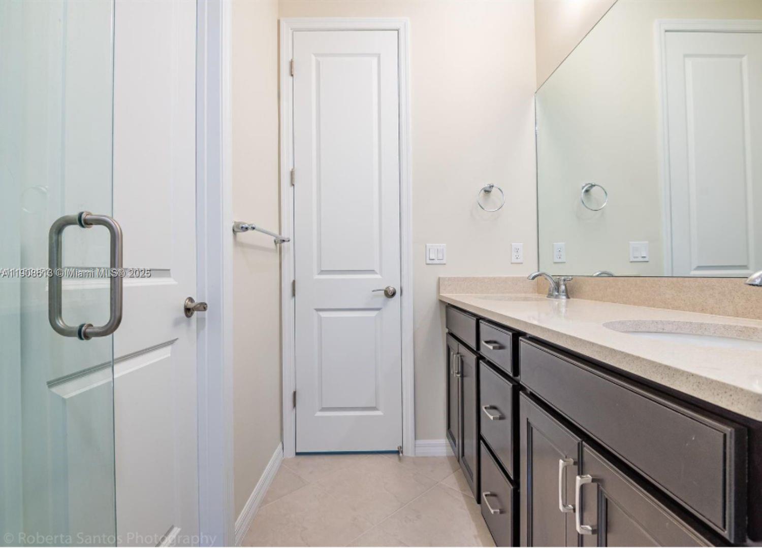 3932 Long Leaf Ln Hollywood, FL 33021