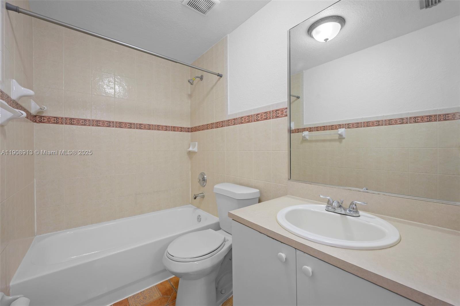 3378 W 80th St #102 Hialeah, FL 33018