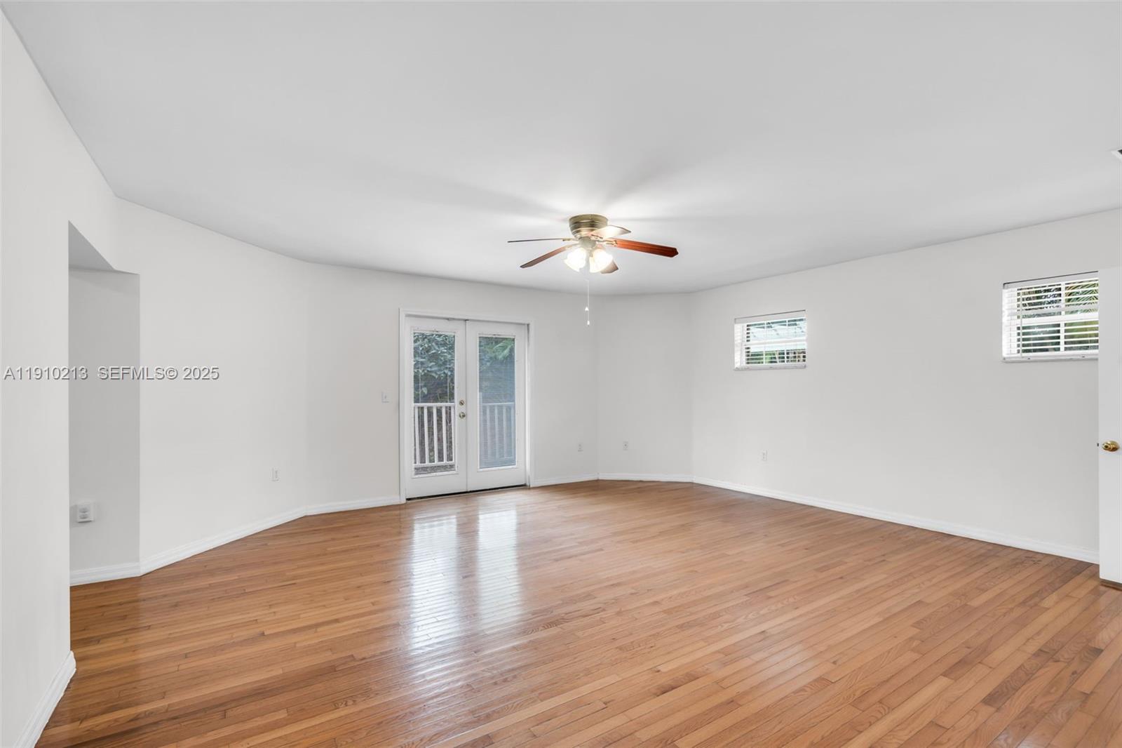 4416 SW 14th St Miami, FL 33134