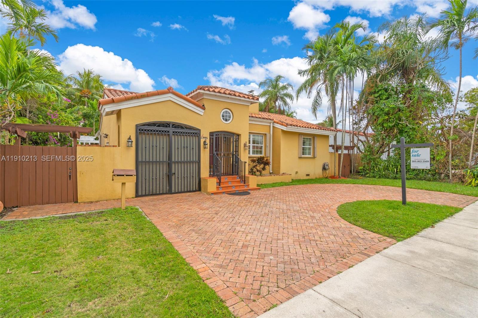 4416 SW 14th St Miami, FL 33134