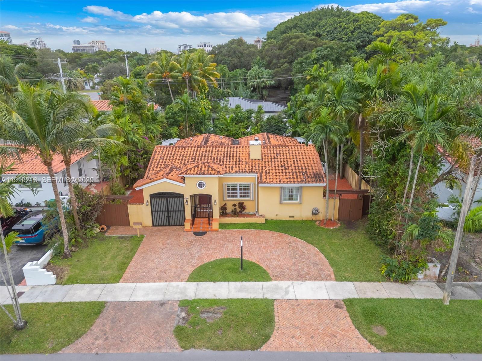 4416 SW 14th St Miami, FL 33134