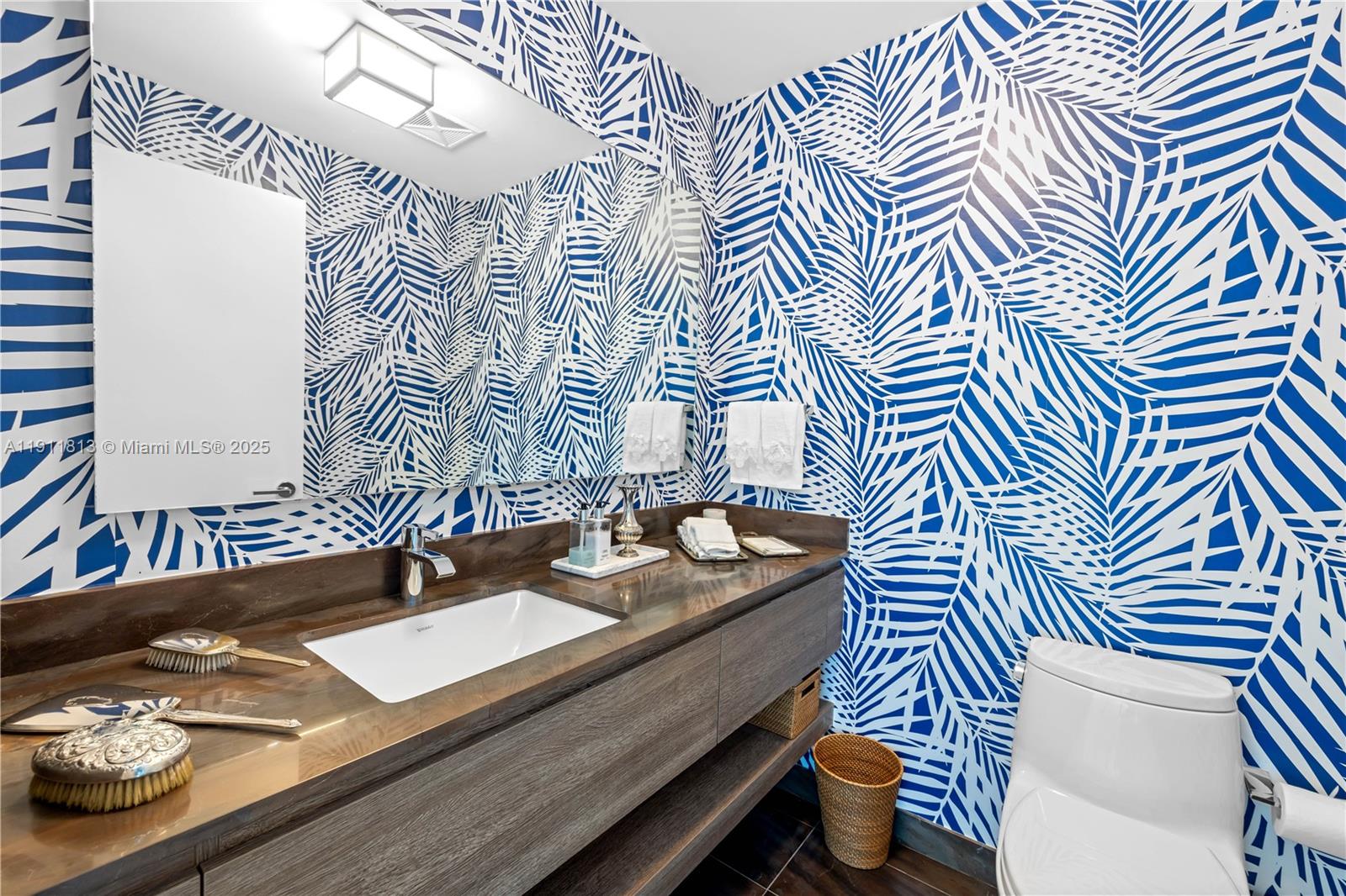 350 E Ocean Dr #301N Key Biscayne, FL 33149