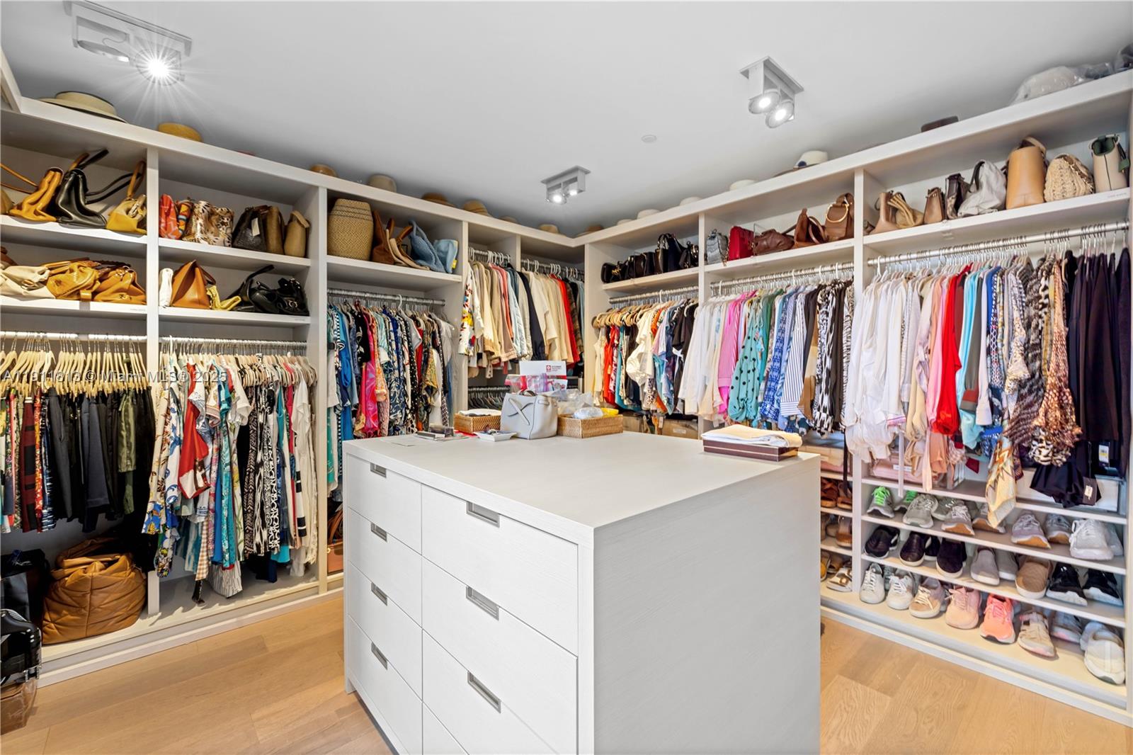 350 E Ocean Dr #301N Key Biscayne, FL 33149