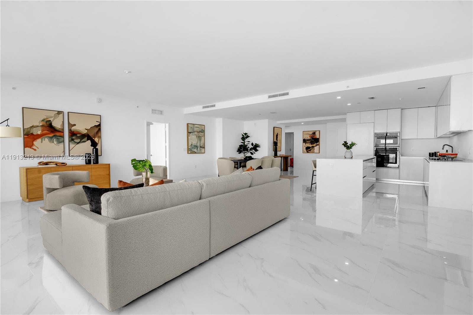 700 NE 24th St #5602 Miami, FL 33137