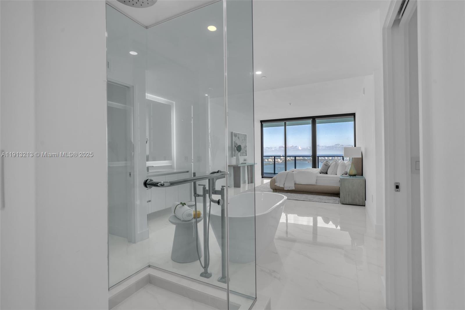 700 NE 24th St #5602 Miami, FL 33137