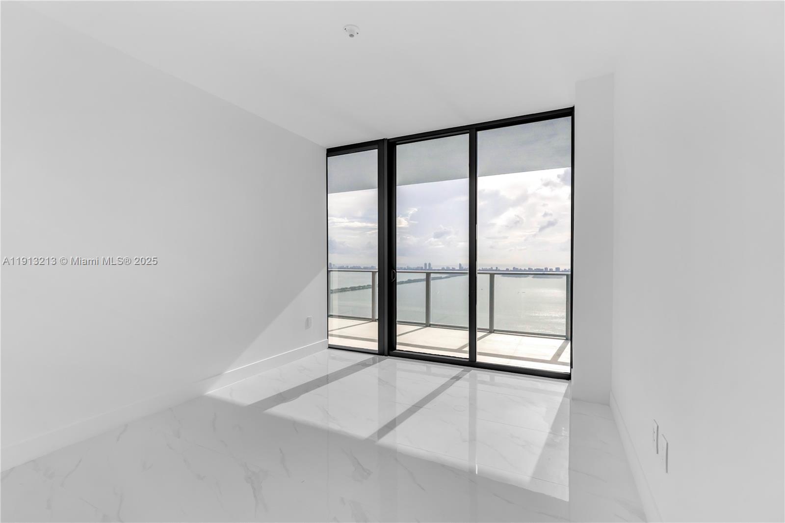 700 NE 24th St #5602 Miami, FL 33137