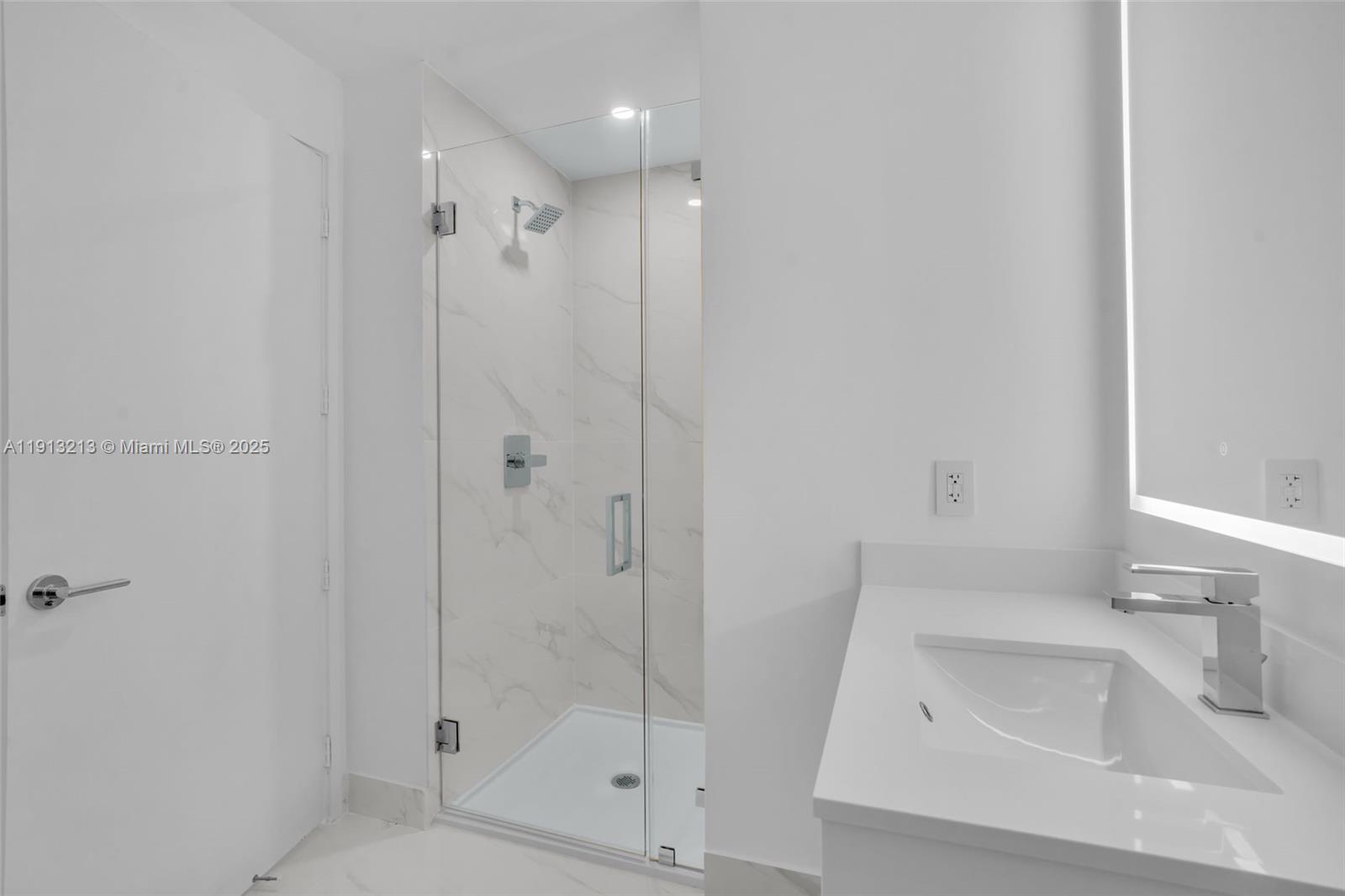 700 NE 24th St #5602 Miami, FL 33137