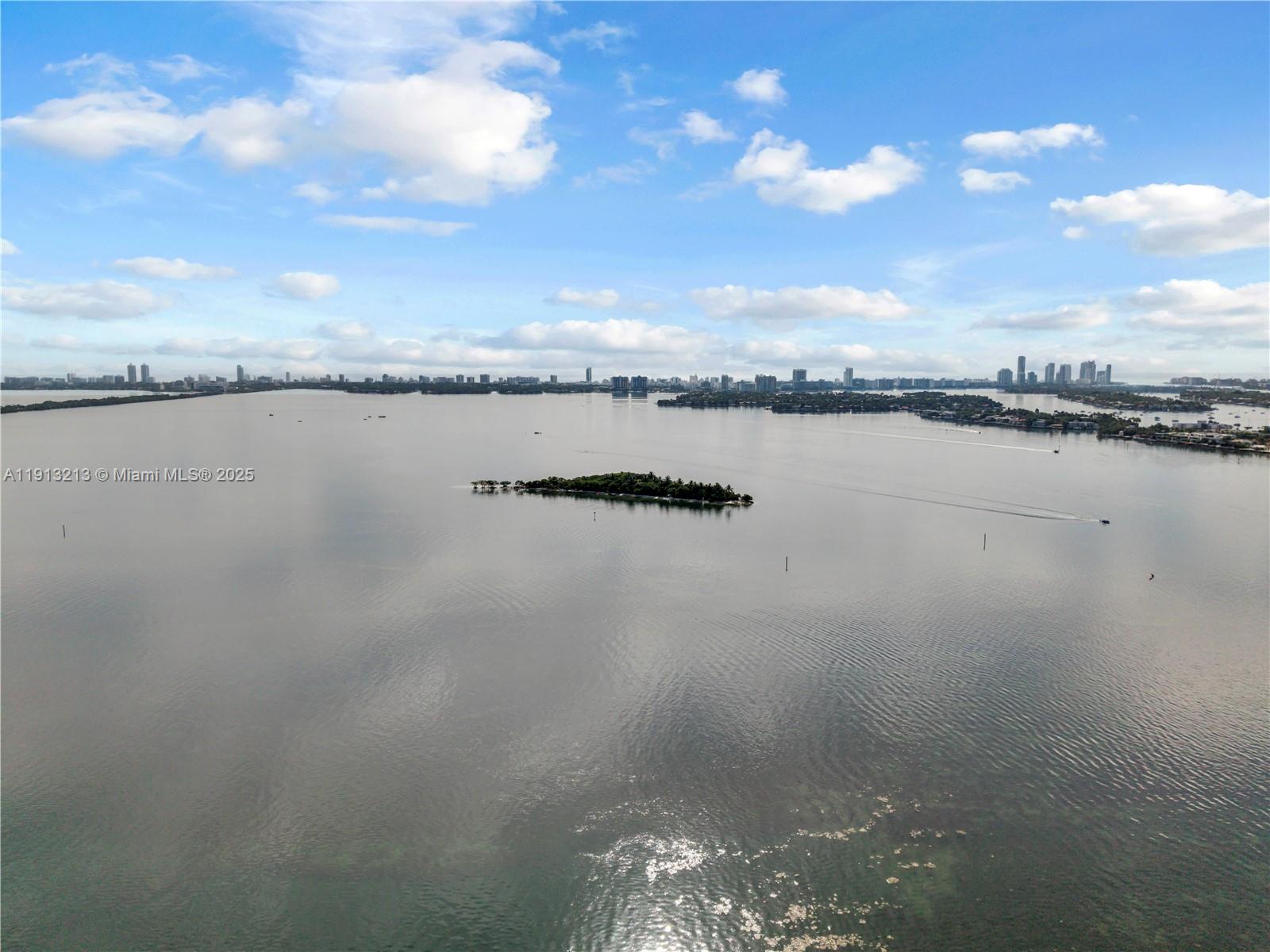 700 NE 24th St #5602 Miami, FL 33137