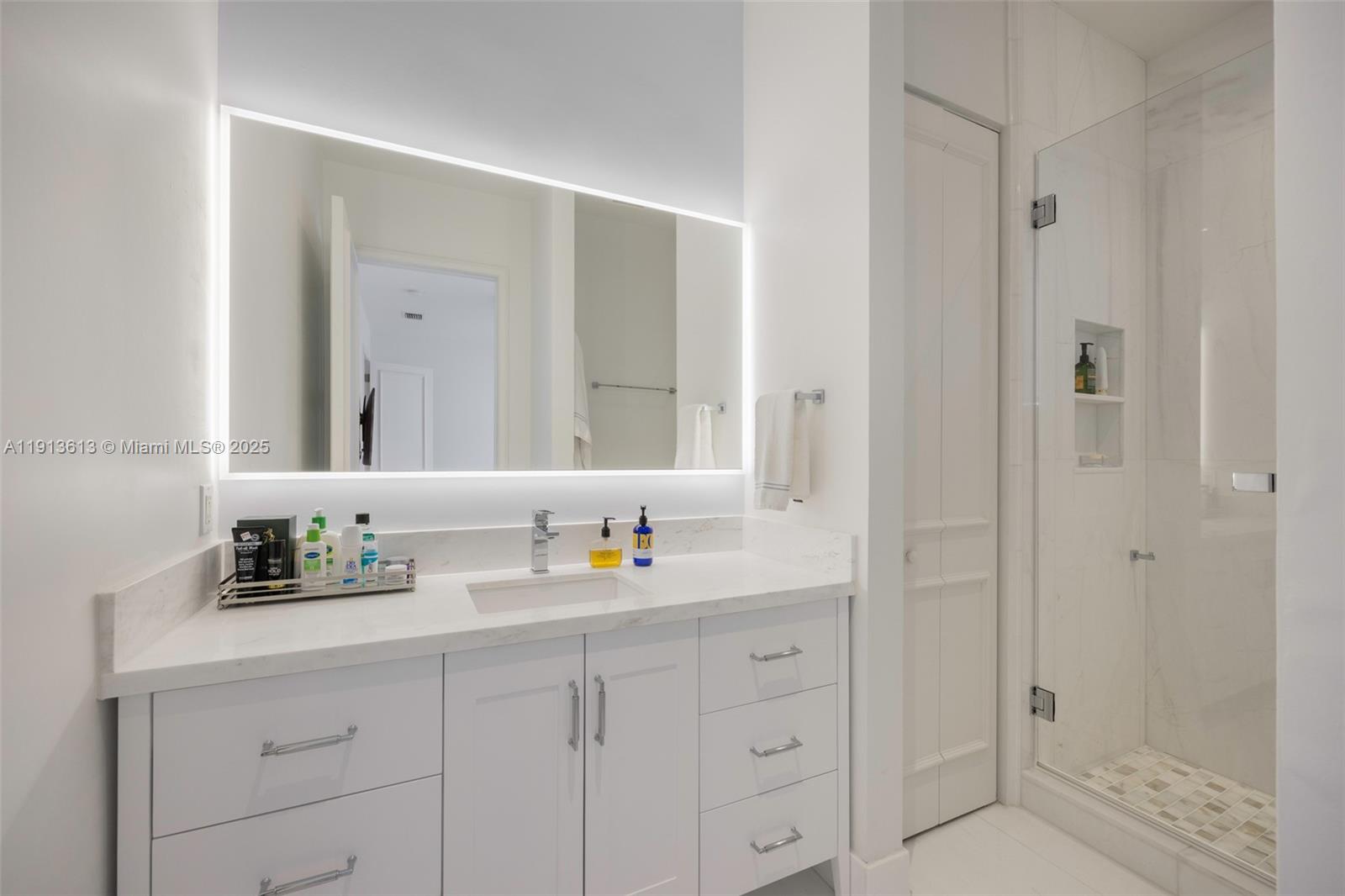 2760 Brickell Ct #2760 Miami, FL 33129