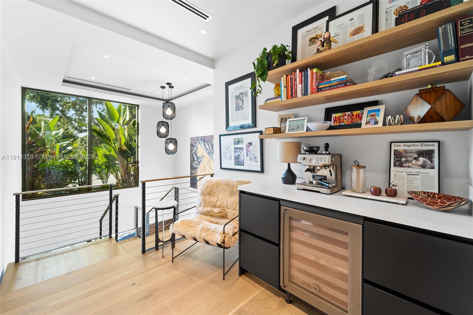 8625 NE 10th Ave Miami, FL 33138