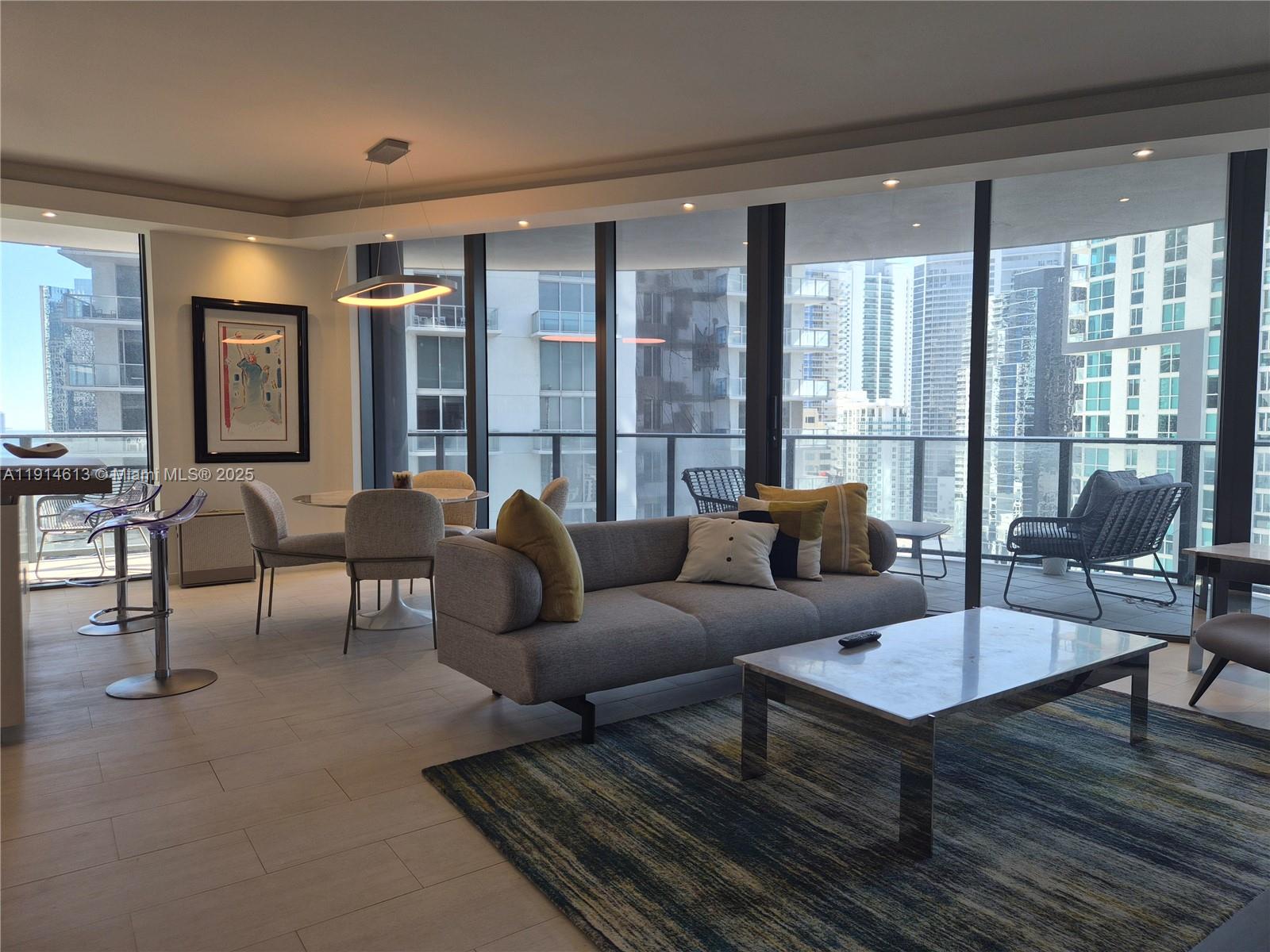 image Brickell Flatiron4