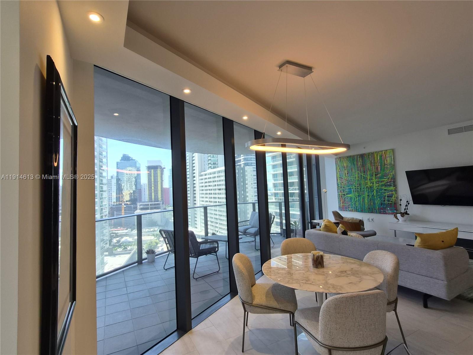 image Brickell Flatiron6