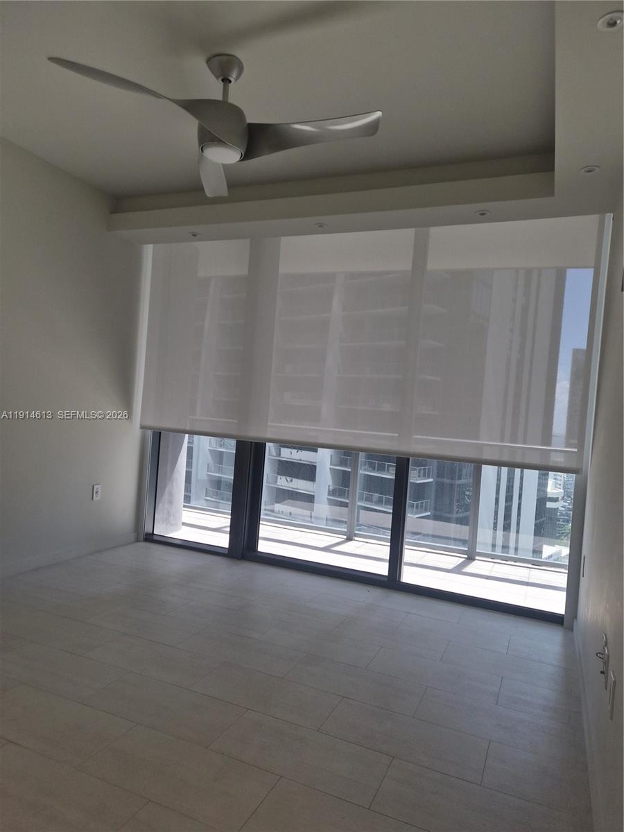 image Brickell Flatiron81