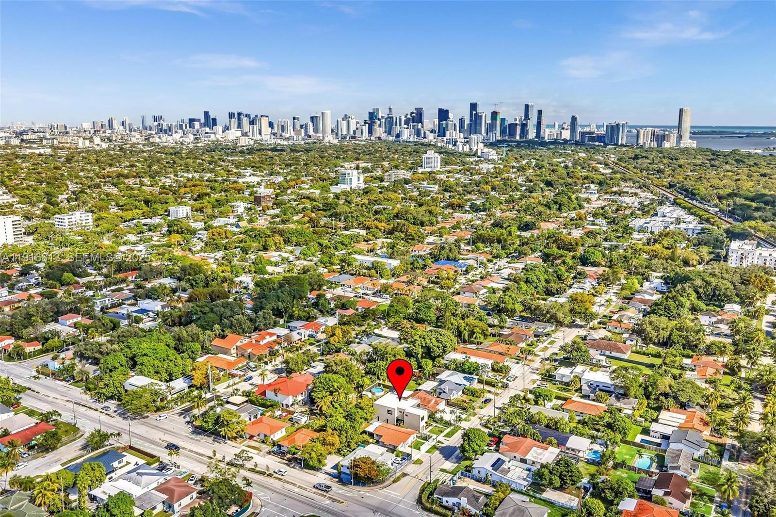 2175 SW 25th St Miami, FL 33133