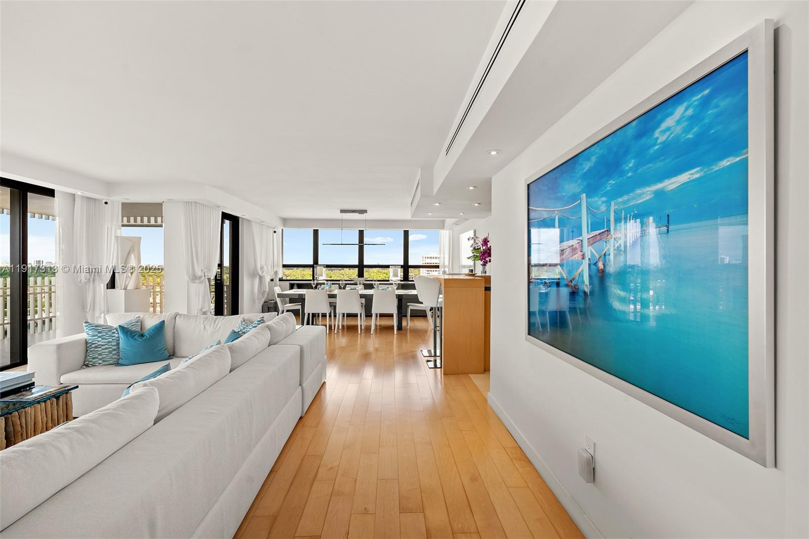 1 Grove Isle Dr #A910 Miami, FL 33133