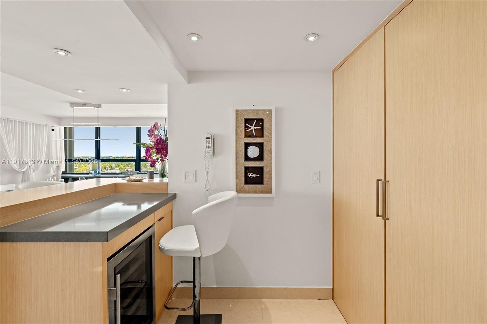 1 Grove Isle Dr #A910 Miami, FL 33133