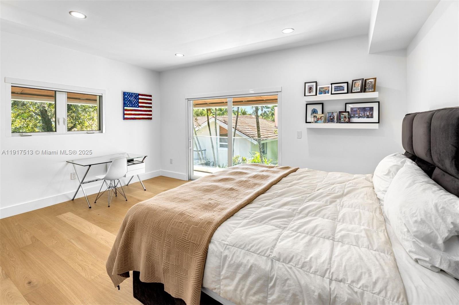 7150 W Lago Dr Coral Gables, FL 33143