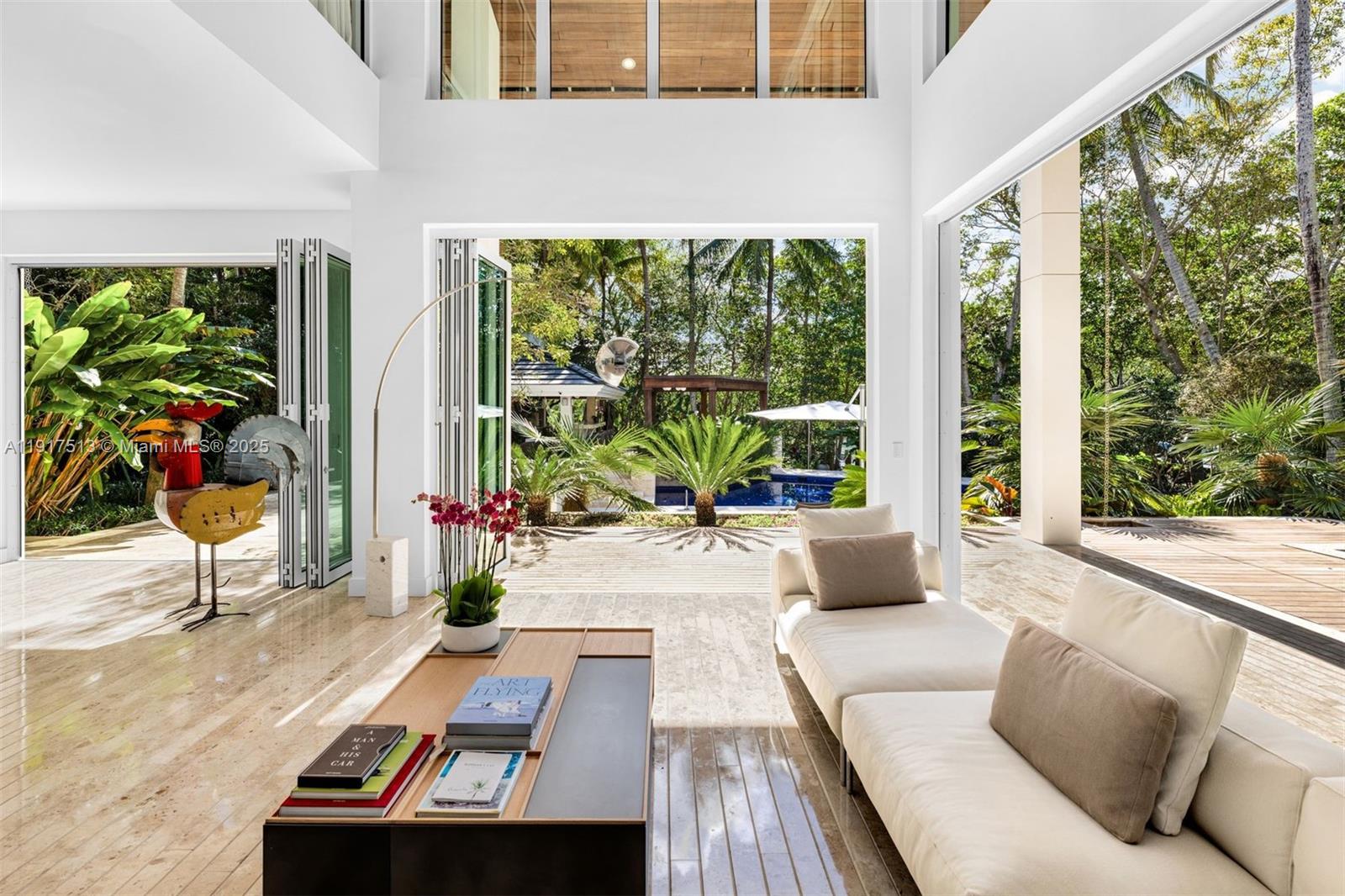 7150 W Lago Dr Coral Gables, FL 33143