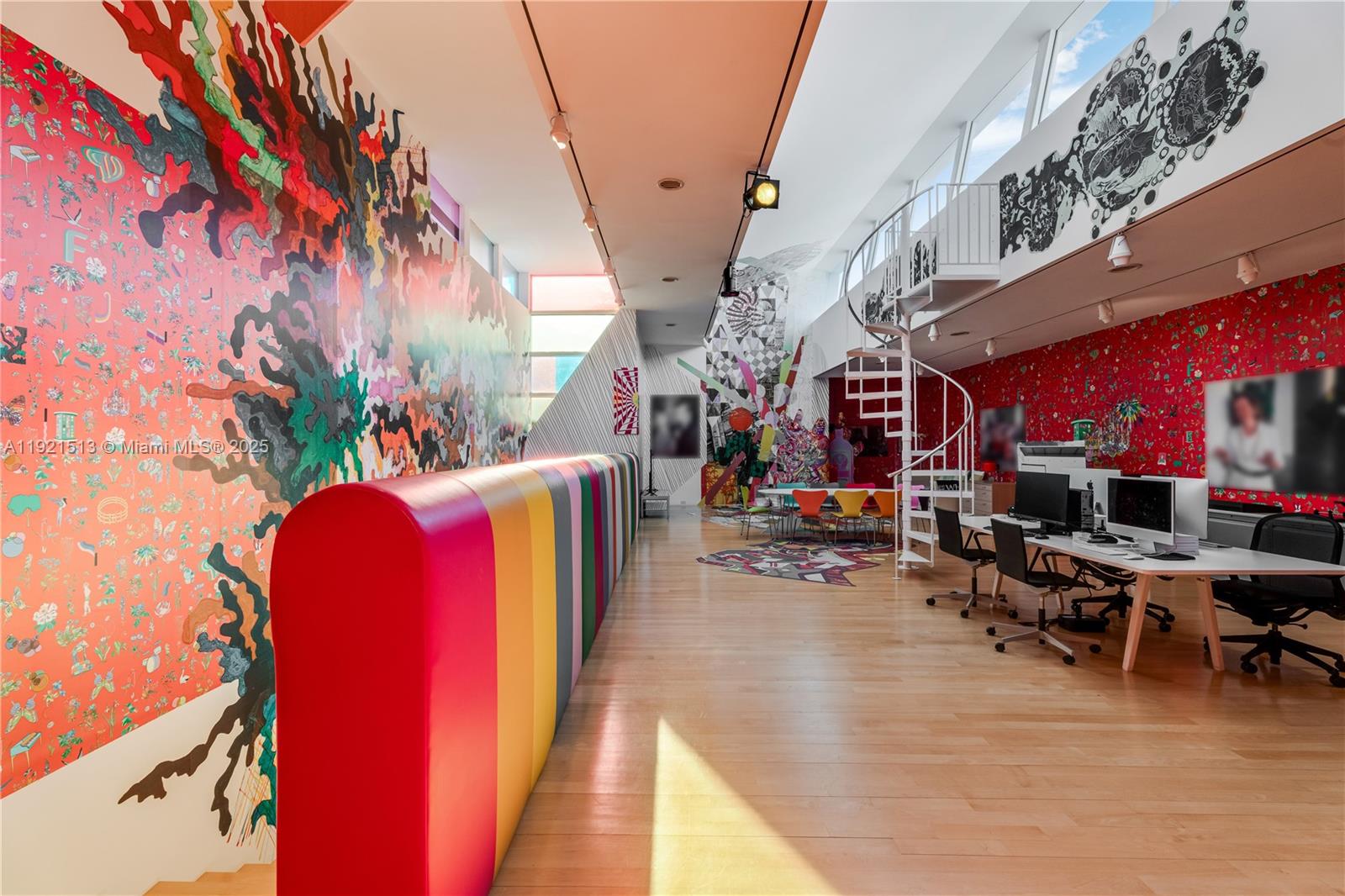 5 Harbor Pt Key Biscayne, FL 33149