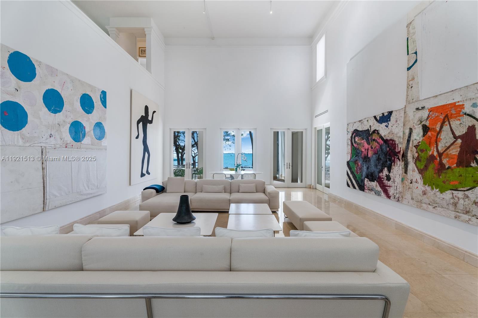 5 Harbor Pt Key Biscayne, FL 33149