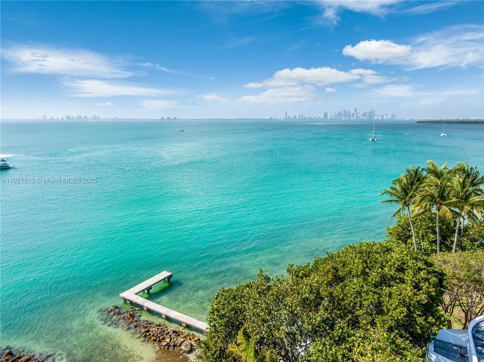 5 Harbor Pt Key Biscayne, FL 33149