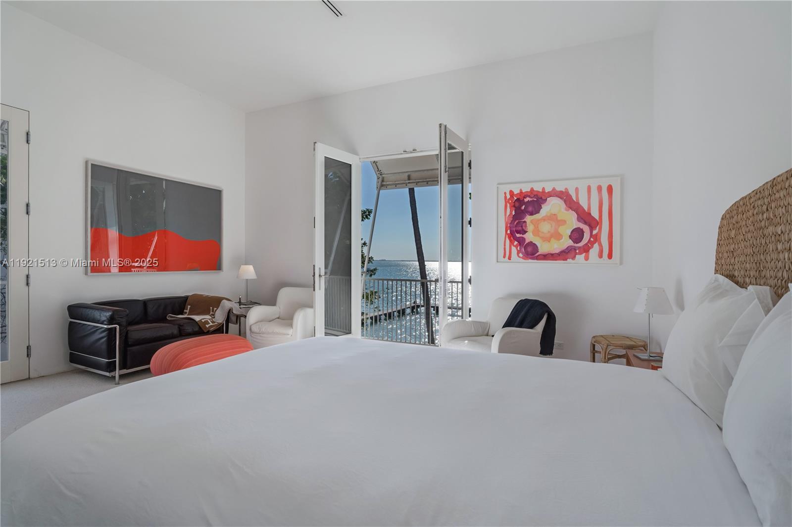 5 Harbor Pt Key Biscayne, FL 33149