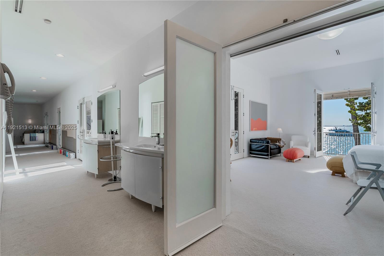 5 Harbor Pt Key Biscayne, FL 33149