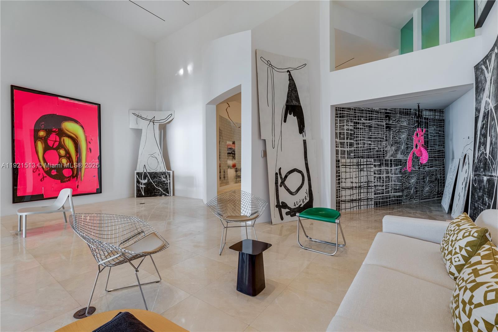 5 Harbor Pt Key Biscayne, FL 33149