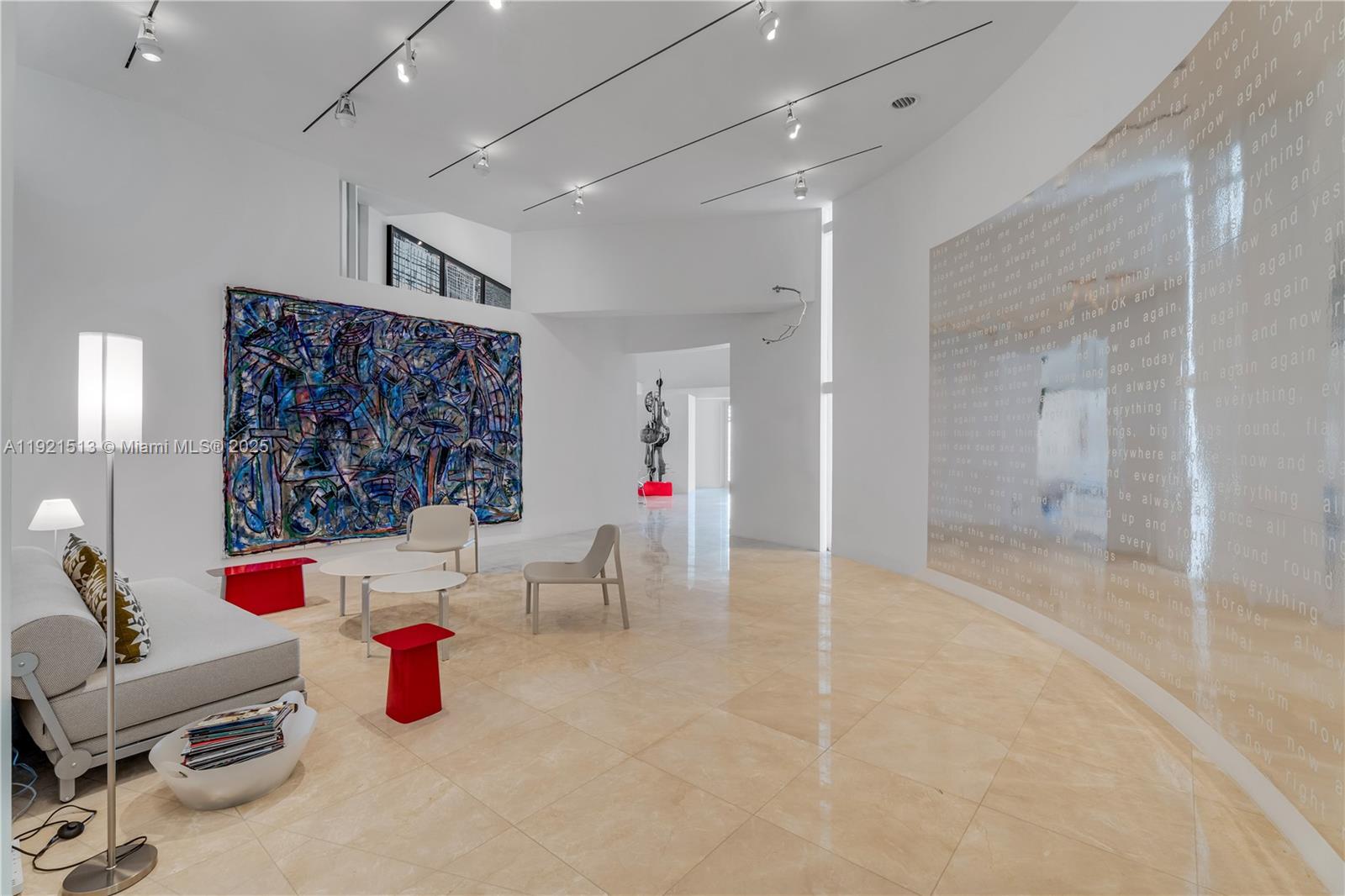 5 Harbor Pt Key Biscayne, FL 33149