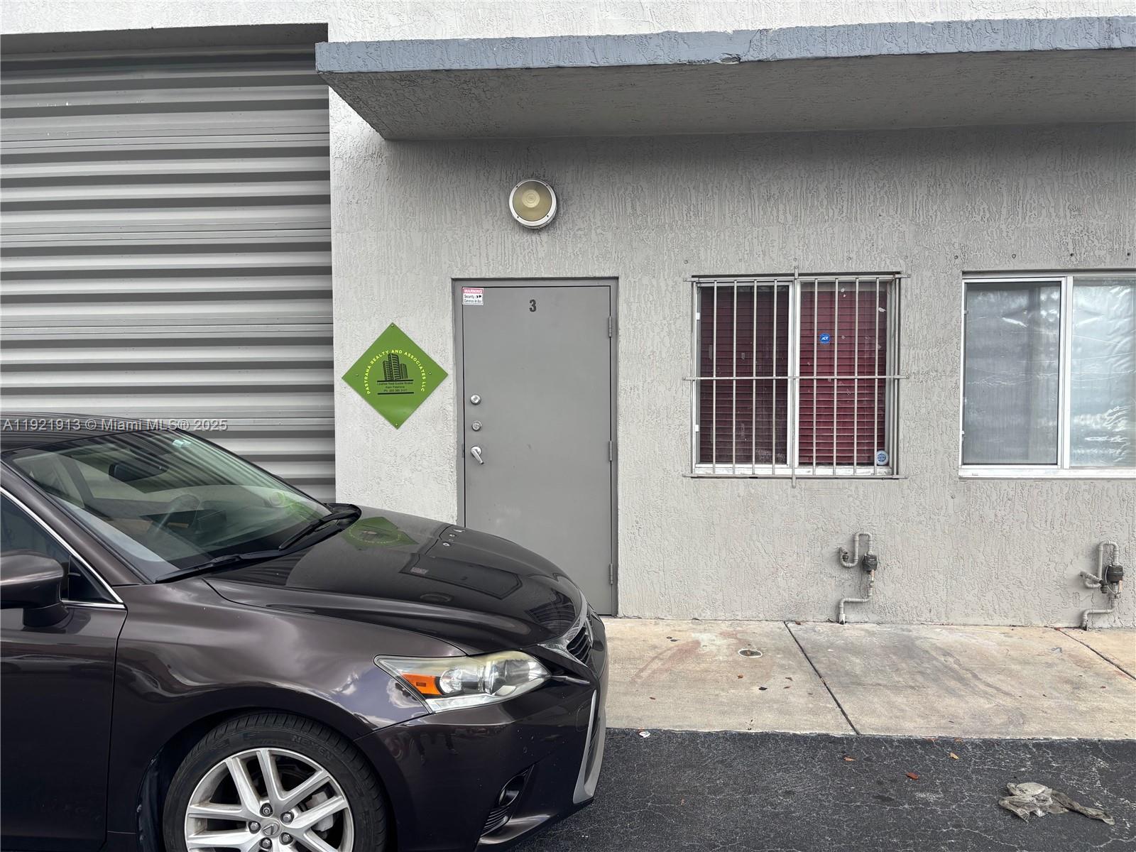 16205 SW 117th Ave #3