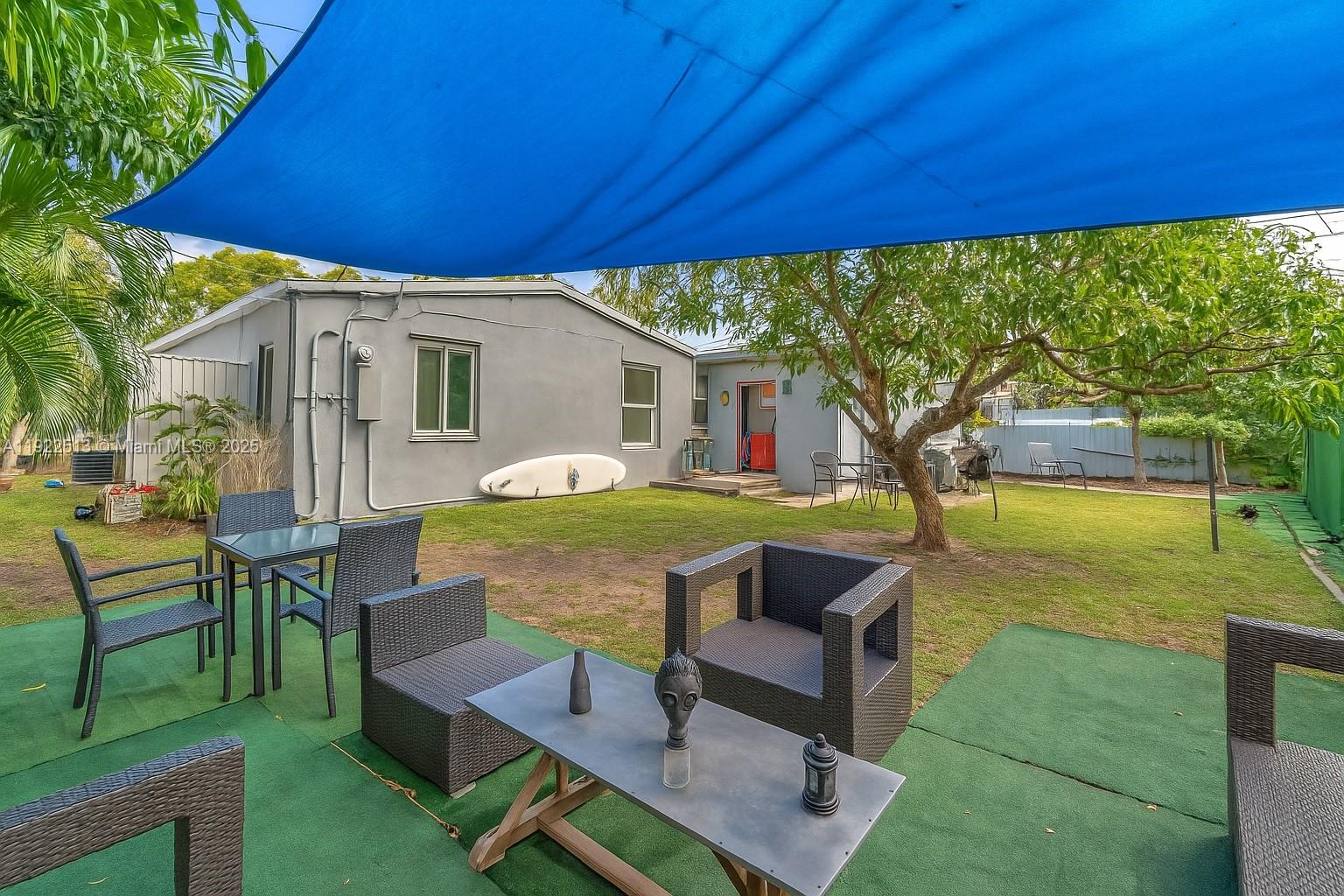 100 NW 123rd St North Miami, FL 33168