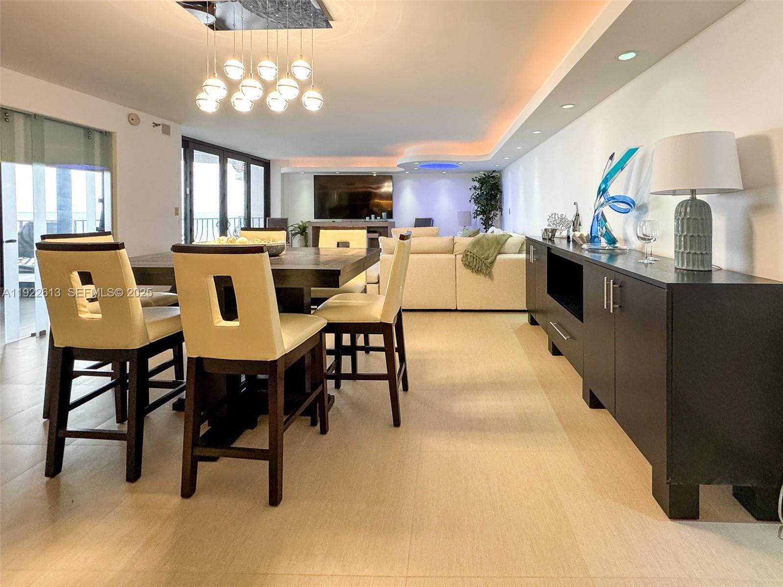 8877 Collins Ave #809 Surfside, FL 33154