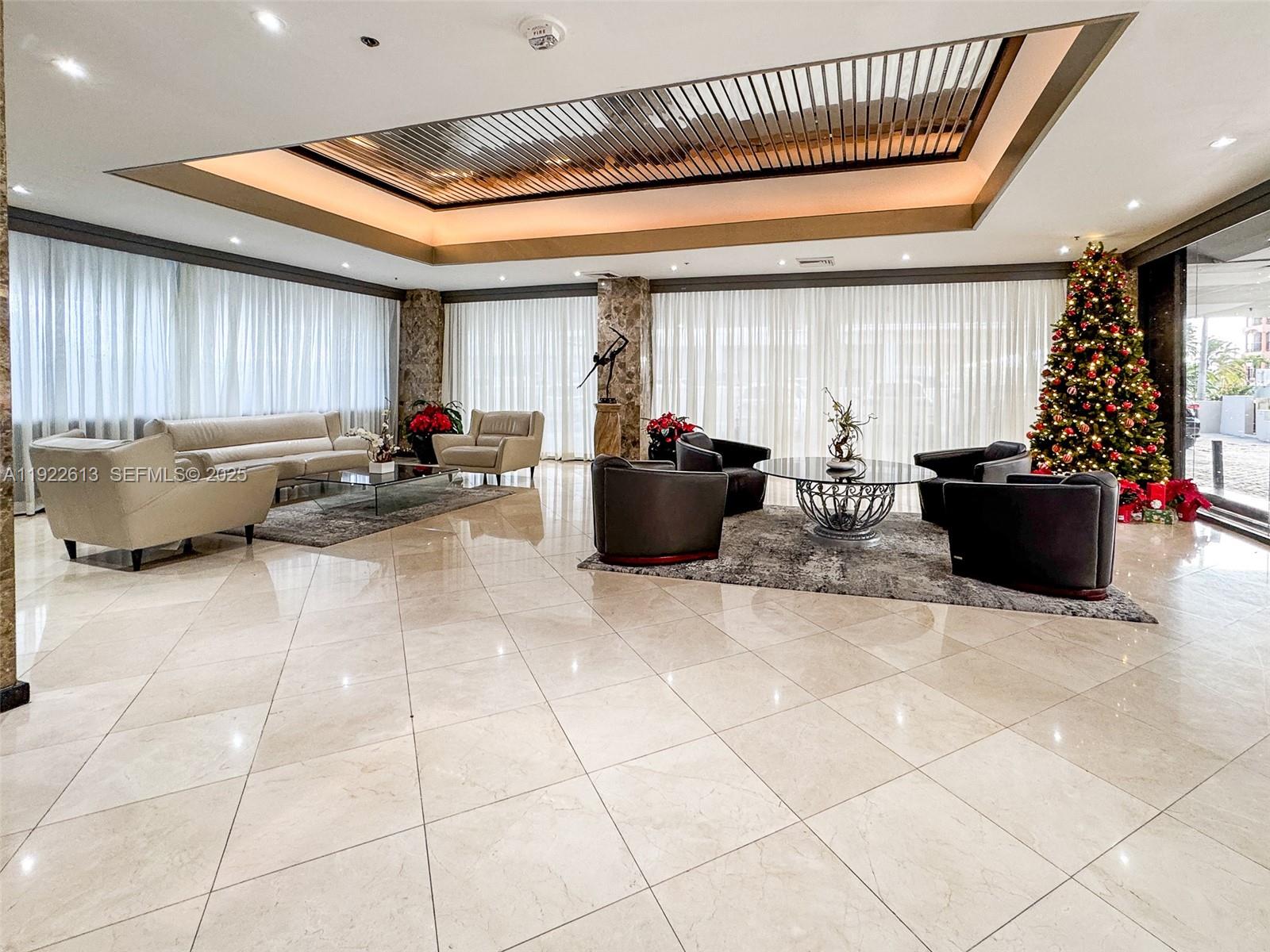 8877 Collins Ave #809 Surfside, FL 33154