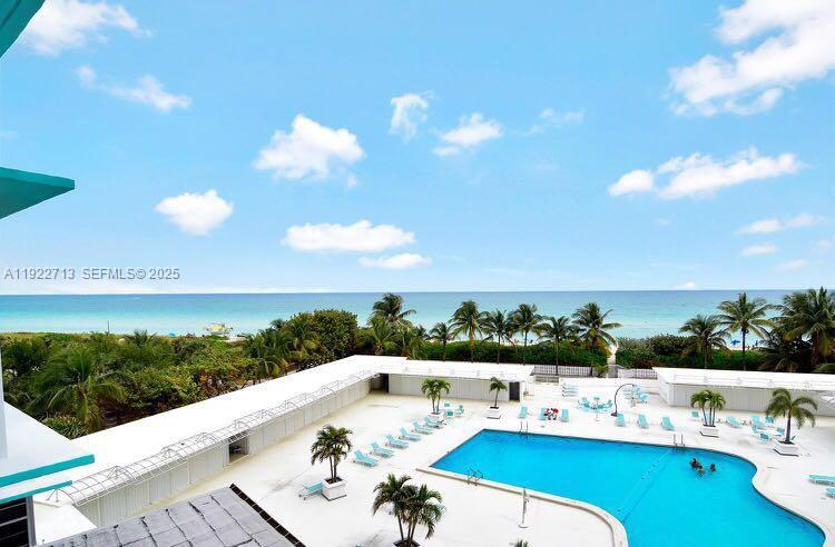 5255 Collins Ave #5D Miami Beach, FL 33140