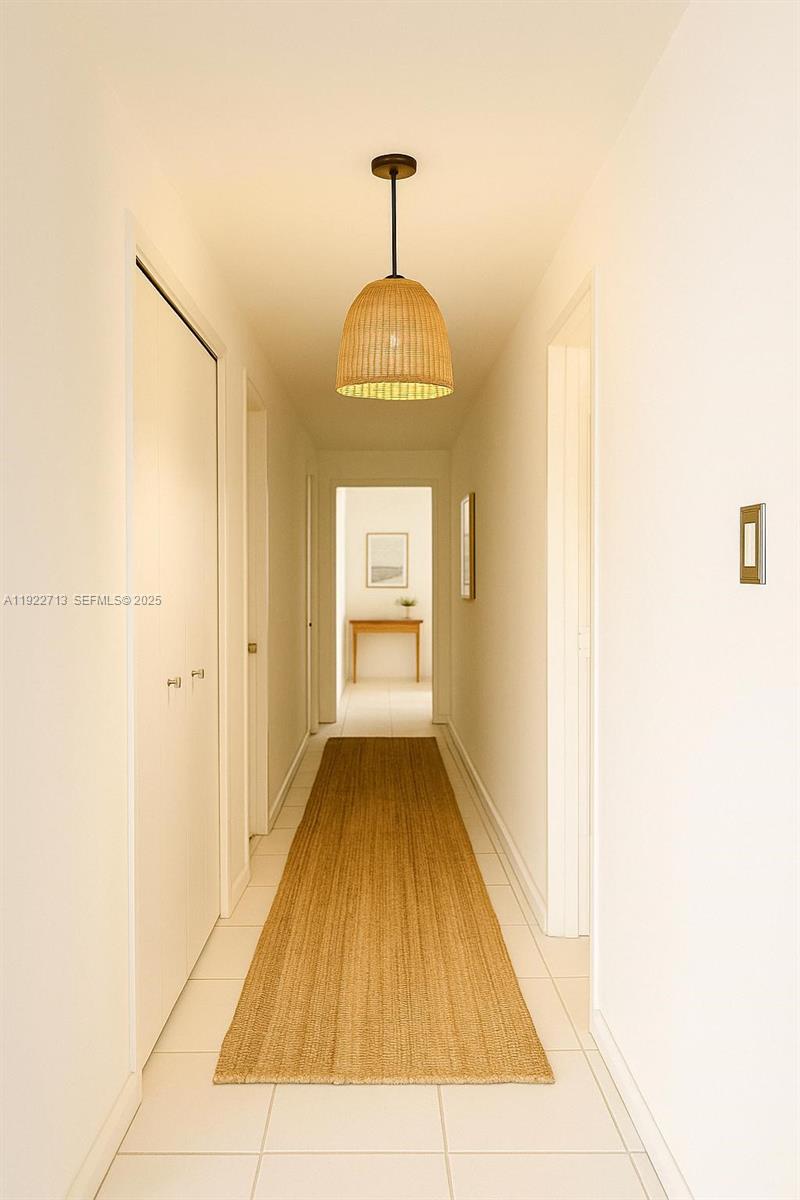 5255 Collins Ave #5D Miami Beach, FL 33140