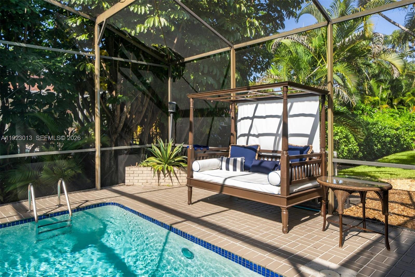 13502 SW 57th Ct Pinecrest, FL 33156