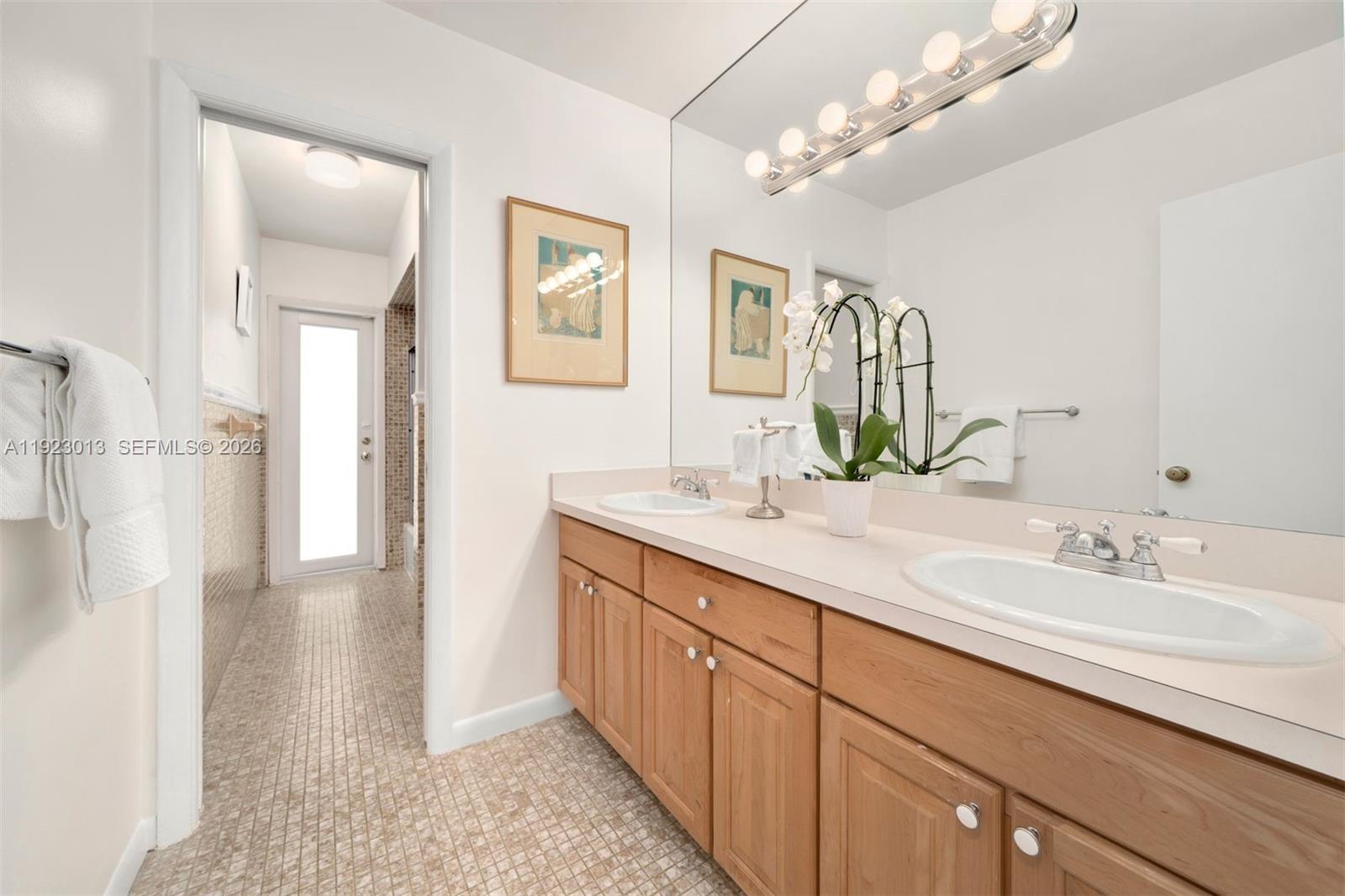 13502 SW 57th Ct Pinecrest, FL 33156