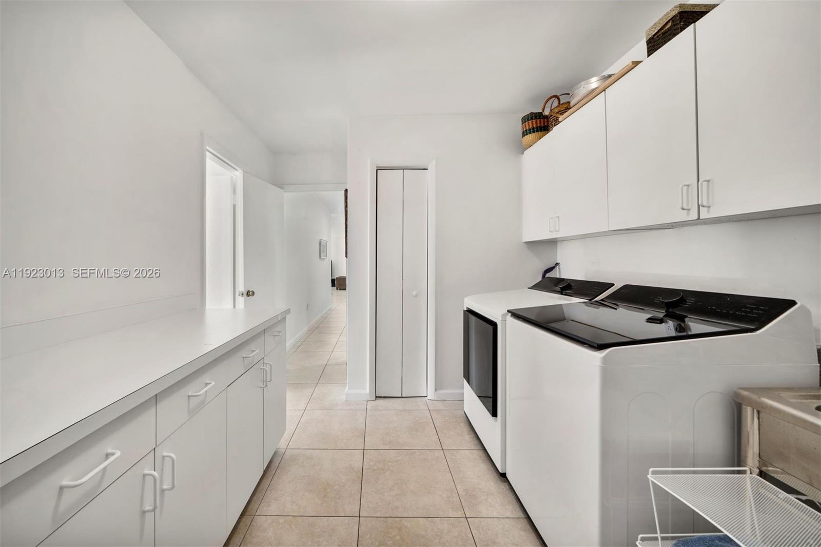 13502 SW 57th Ct Pinecrest, FL 33156